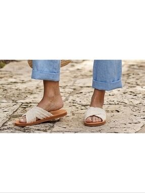 Tommy Bahama LOLA Slide Sandals Cream Size 8.5